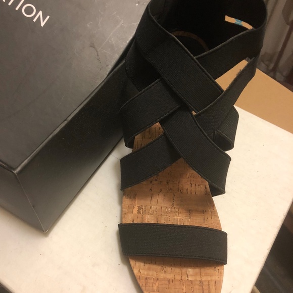 BCBG Black Wedge Sandals - Picture 4 of 5